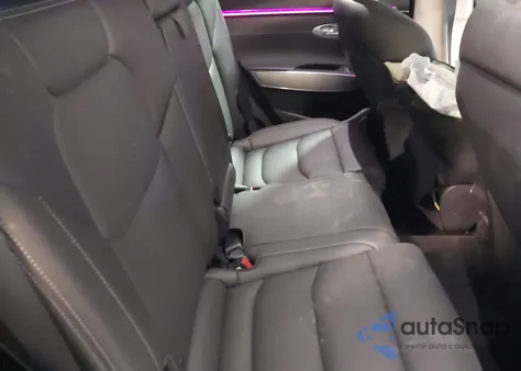 2026 Genesis Gv70 2.5T Select z USA, uszkodzony, nr VIN KMUMADTB3TU261488